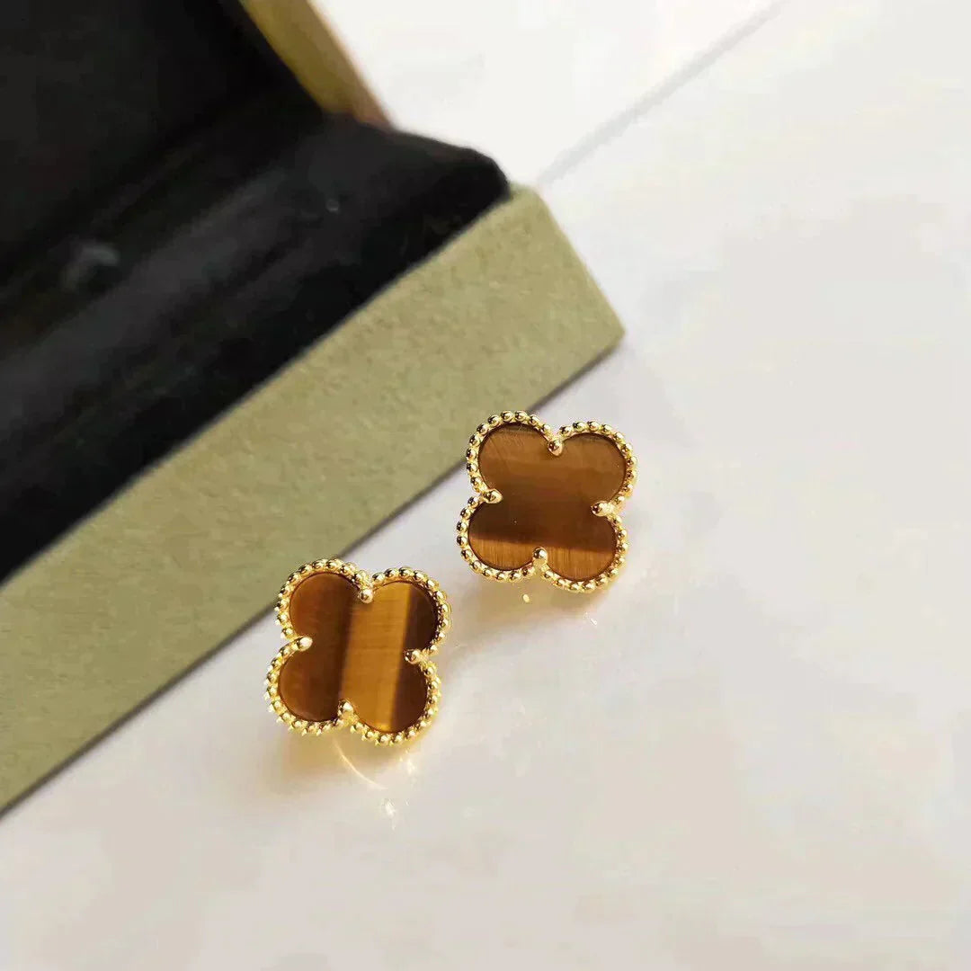 [AuraEcho]CLOVER MEDIUM 1 MOTIFS TIGER EYE EARRINGS
