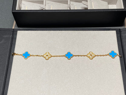 [AuraEcho]CLOVER 5 MOTIF BLUE CHALCEDONY DIAMOND GOLD BRACELET