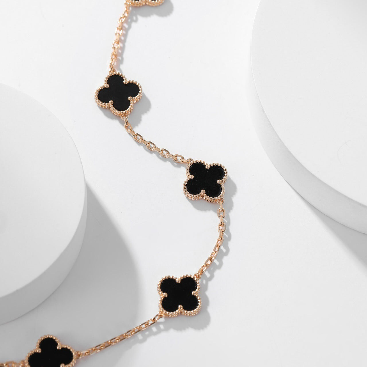 [AuraEcho]CLOVER 10 MOTIFS ONYX NECKLACE