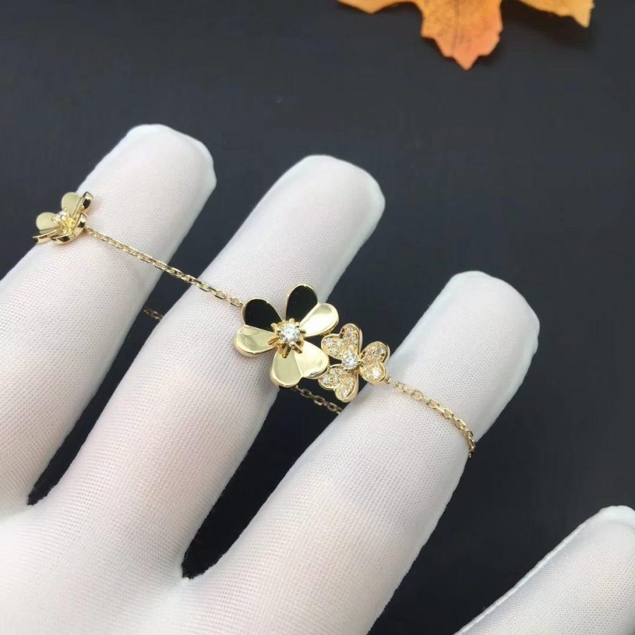 [AuraEcho]FRIVOLE GOLD 5 FLOWERS BRACELET